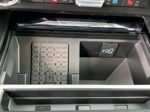 New 2026 Ford F250 Lariat w/ Black Appearance Package AWD/4WD image 19