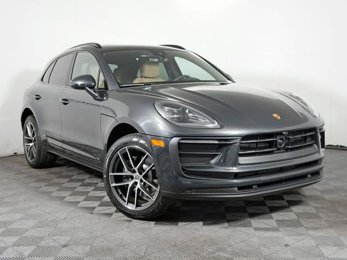 New 2026 Porsche Macan image 9