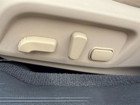 Used 2019 Subaru Outback 2.5i Limited image 25