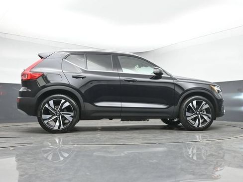 Used 2023 Volvo XC40 B5 Plus w/ Protection Package Premier AWD/4WD image 43