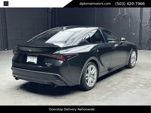 Used 2021 Lexus IS 300 AWD w/ Comfort Package image 6