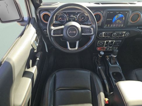 Used 2023 Jeep Gladiator Mojave w/ Cold Weather Group AWD/4WD image 4