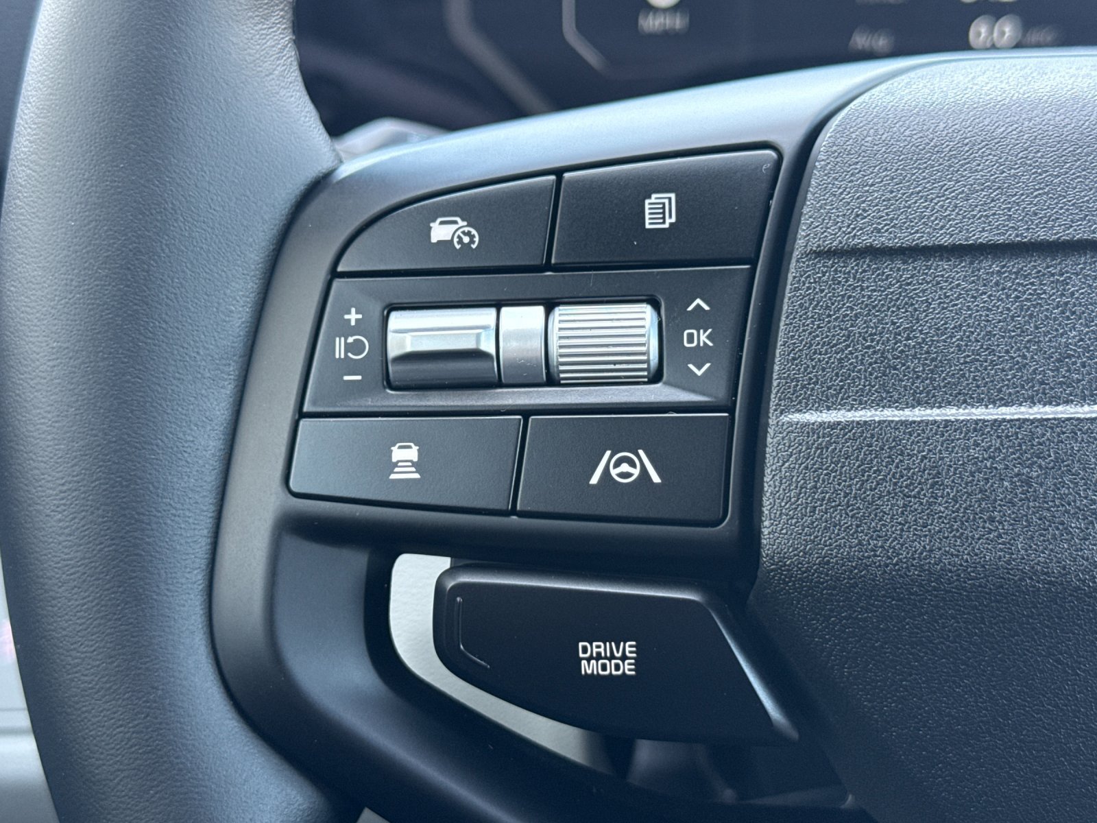 New 2026 Kia Sportage SX FWD image 28
