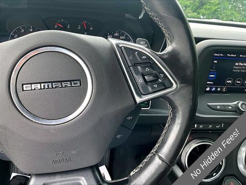 Used 2020 Chevrolet Camaro LT RWD image 15