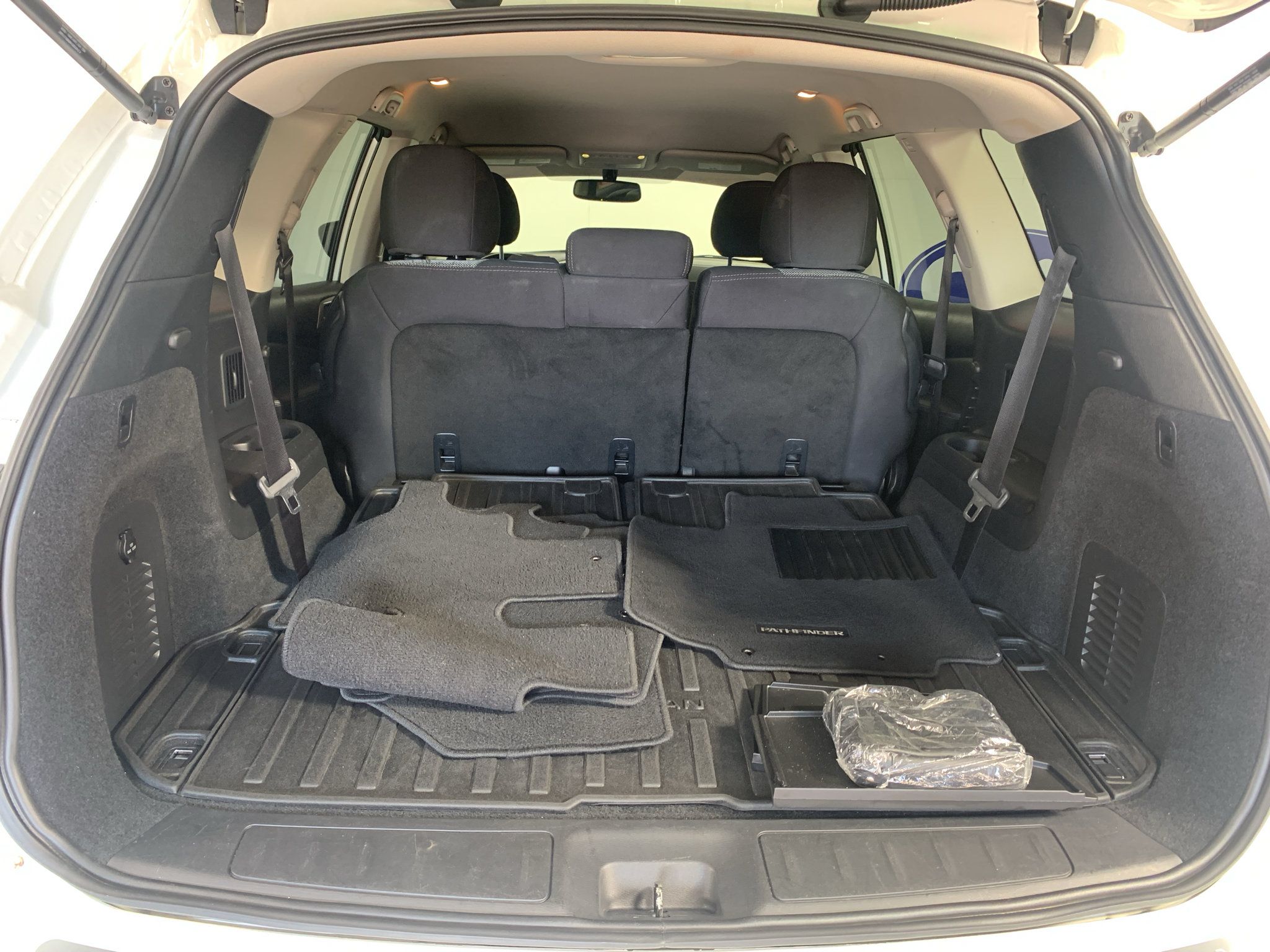 Used 2019 Nissan Pathfinder SV w/ Cargo Package FWD image 33