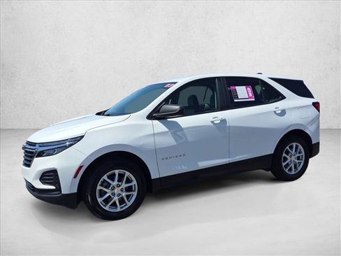 Certified 2023 Chevrolet Equinox LS FWD image 5