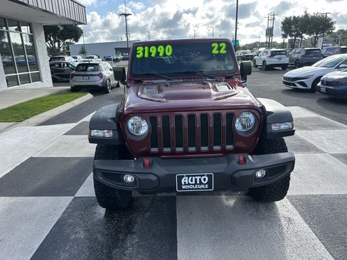 Used 2022 Jeep Wrangler Rubicon AWD/4WD image 2