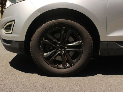 Used 2015 Ford Edge SEL w/ Equipment Group 201A AWD/4WD image 11