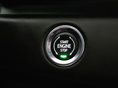 Used 2024 Cadillac Escalade ESV V w/ LPO, ONYX Package image 21