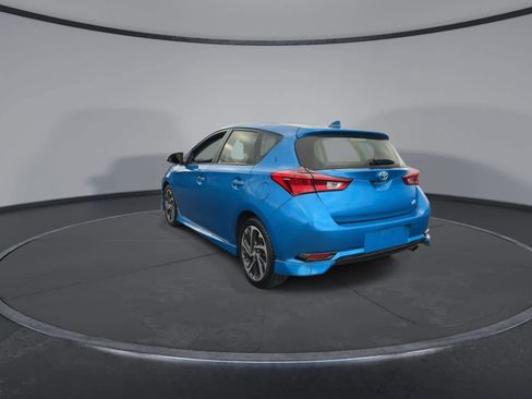 Used 2017 Toyota Corolla iM FWD image 6
