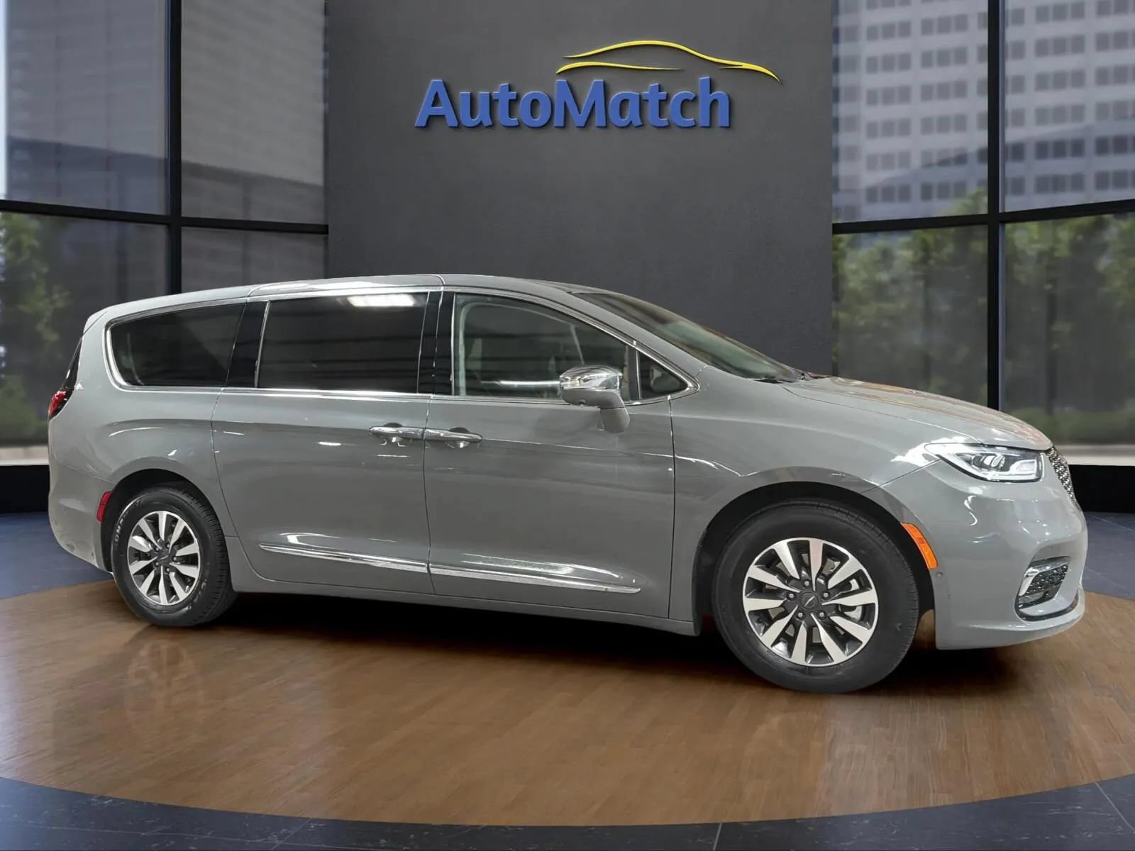 Used 2022 Chrysler Pacifica Limited FWD image 14