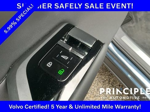 Certified 2025 Volvo EX90 Ultra AWD/4WD image 26