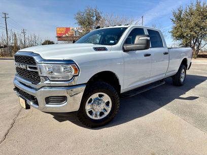 Used 2024 RAM 2500 Tradesman w/ Chrome Appearance Group