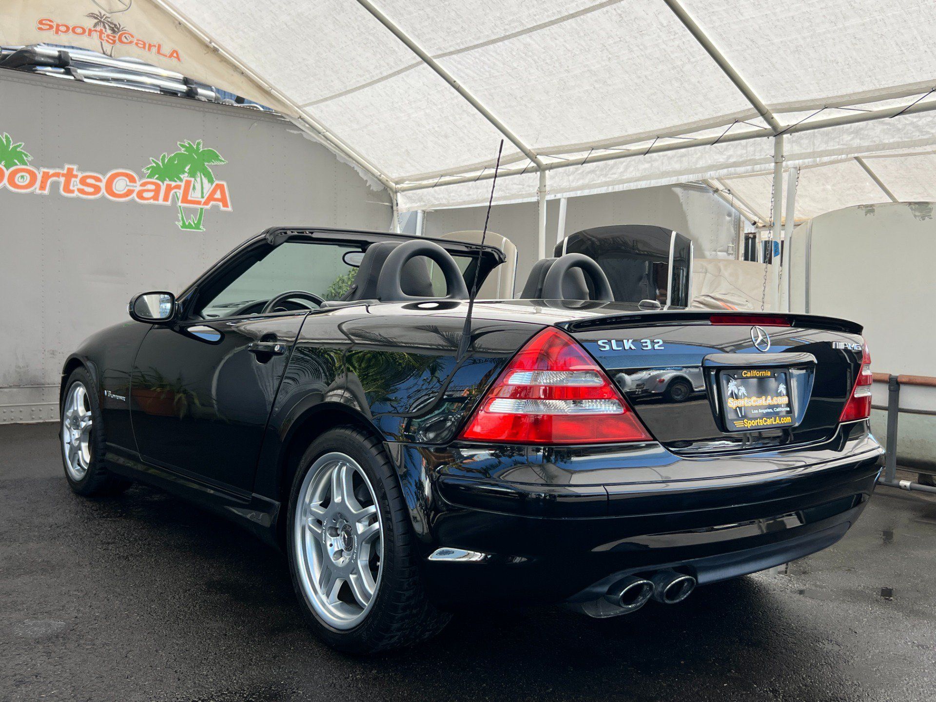 Used 2002 Mercedes-Benz SLK 32 AMG image 6
