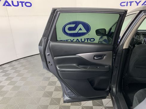 Used 2019 Nissan Murano S AWD/4WD image 29