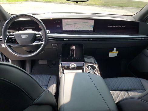 New 2026 Cadillac Escalade IQ Sport 1 image 22