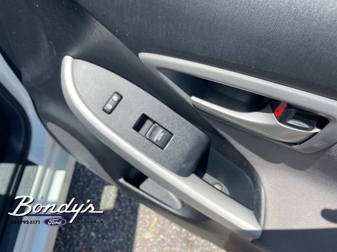 Used 2013 Toyota Prius Two FWD image 19