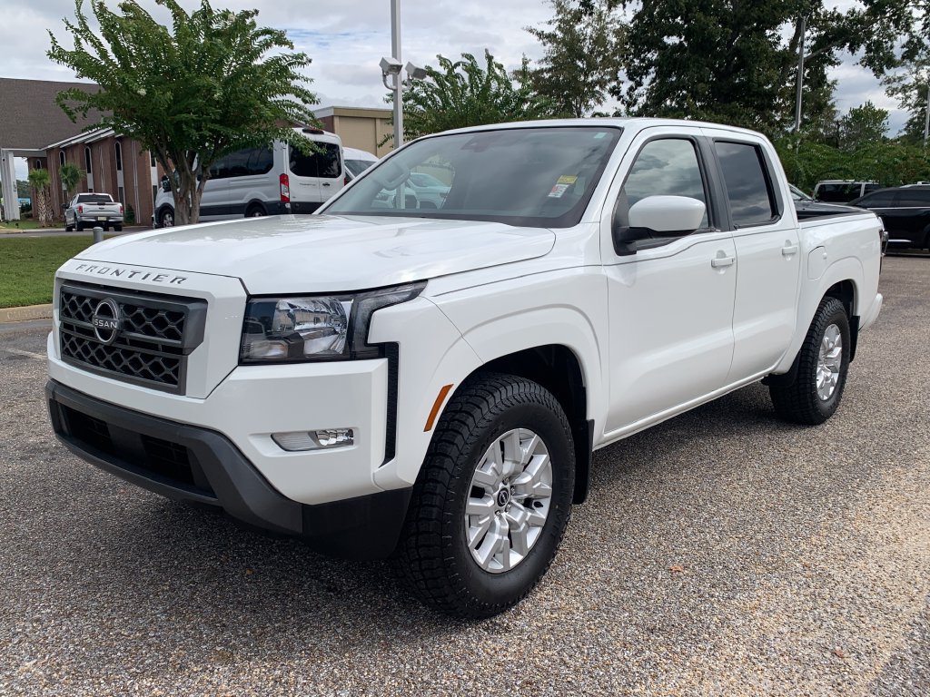 Used 2024 Nissan Frontier SV w/ SV Convenience Package RWD image 4