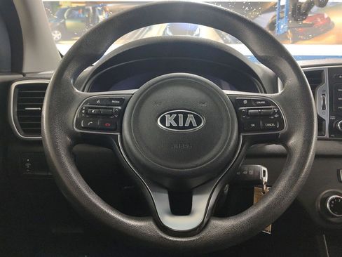 Used 2019 Kia Sportage LX AWD/4WD image 14