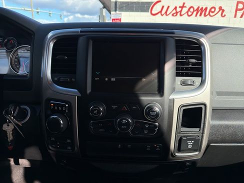 Used 2017 RAM 1500 Big Horn image 19
