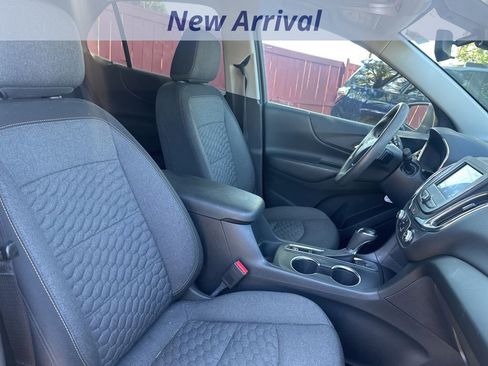Used 2021 Chevrolet Equinox LT image 8