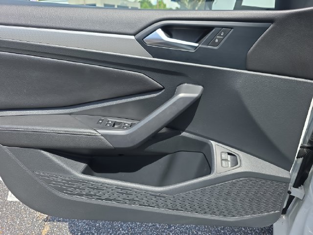 Used 2024 Volkswagen Jetta S FWD image 16