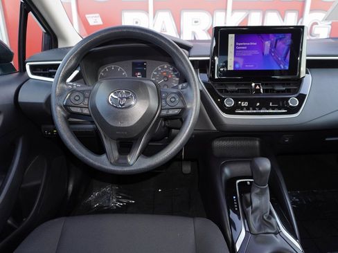 Certified 2025 Toyota Corolla LE image 10