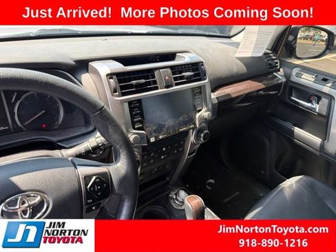 Used 2023 Toyota 4Runner Limited AWD/4WD image 13