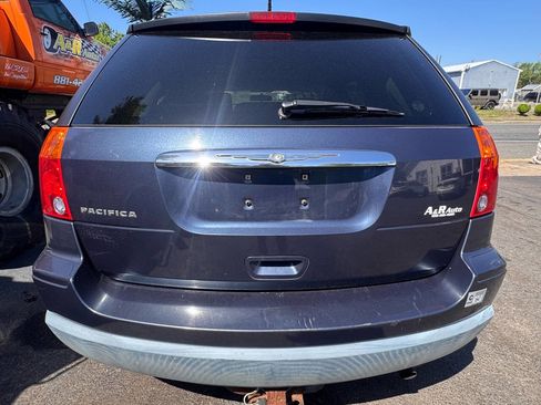 Used 2008 Chrysler Pacifica LX image 6