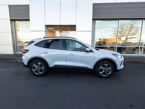 Certified 2025 Ford Escape ST-Line Elite w/ Tech Pack #2 image 2