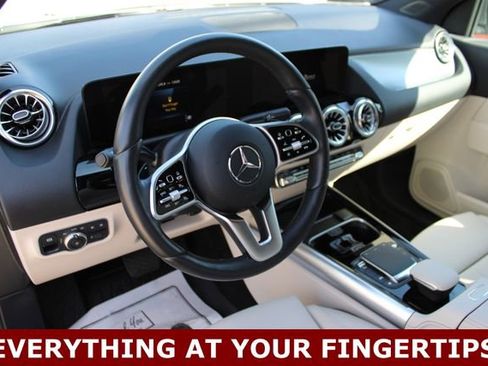 Used 2023 Mercedes-Benz GLA 250 4MATIC image 2
