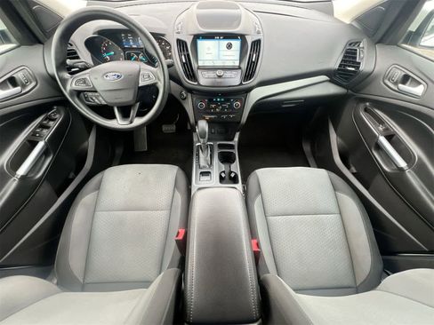 Used 2019 Ford Escape SE image 15