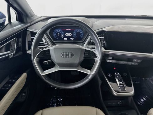 Certified 2023 Audi Q4 e-tron Premium Plus w/ Premium Plus AWD/4WD image 21