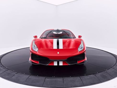 Used 2020 Ferrari 488 Pista Coupe RWD image 21