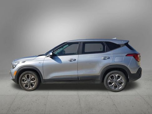 Certified 2024 Kia Seltos LX AWD/4WD image 3
