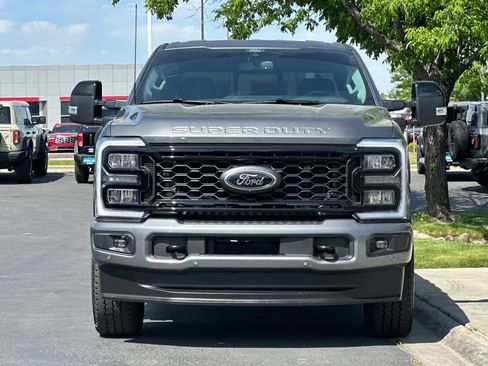 Certified 2025 Ford F350 Lariat w/ Lariat Ultimate Package AWD/4WD image 10