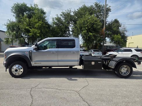 Used 2024 Ford F550 4x4 Crew Cab Super Duty image 11