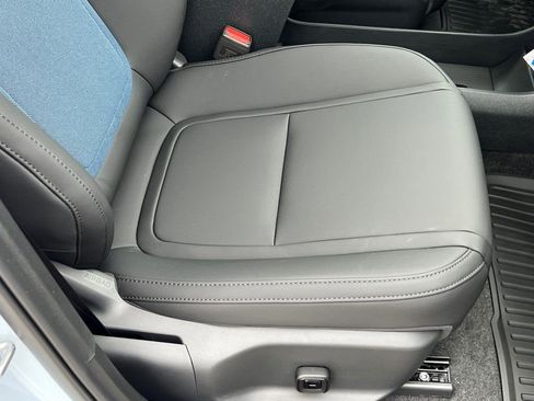 New 2026 Volvo EX30 Plus w/ Protection Package Premier image 8