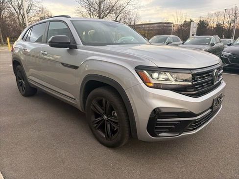 Used 2023 Volkswagen Atlas Cross Sport SEL R-Line image 7