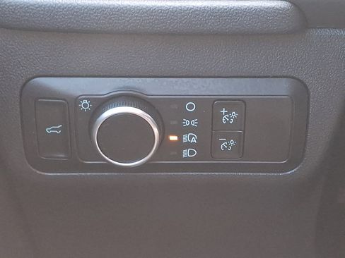 Certified 2022 Ford Escape SE w/ SE Sport Appearance Package image 26