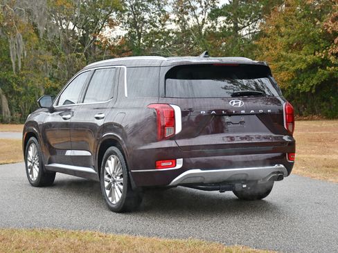 Used 2020 Hyundai Palisade Limited image 3
