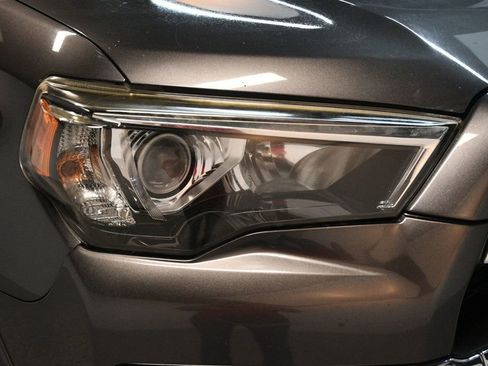 Used 2015 Toyota 4Runner Limited AWD/4WD image 11