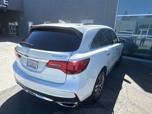 Used 2017 Acura MDX FWD w/ Advance & Entertainment image 9