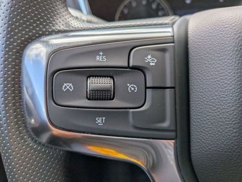 Used 2025 Chevrolet Blazer LT FWD image 21