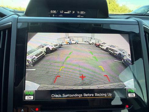 Used 2019 Subaru Crosstrek 2.0i Limited AWD/4WD image 12