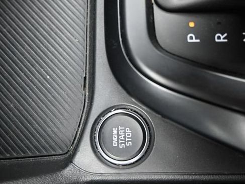 Used 2025 Kia K4 FWD image 12