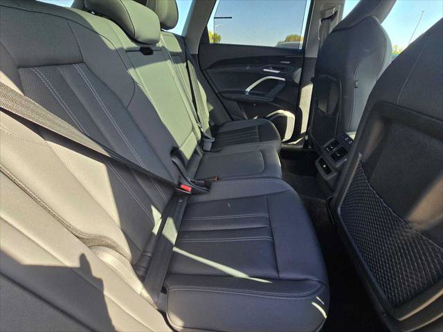New 2026 Audi Q5 Premium Plus AWD/4WD image 12