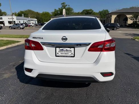 Used 2018 Nissan Sentra S FWD image 4