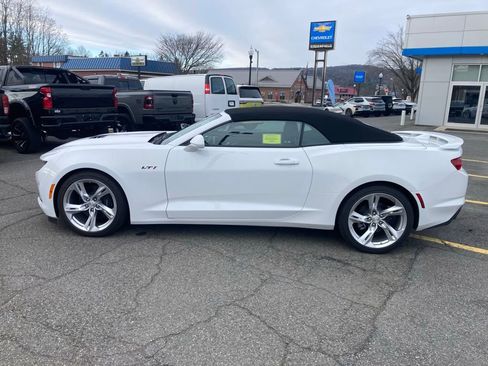 Used 2023 Chevrolet Camaro LT w/ Technology Package RWD image 14