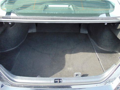 Used 2024 Toyota Camry SE image 10